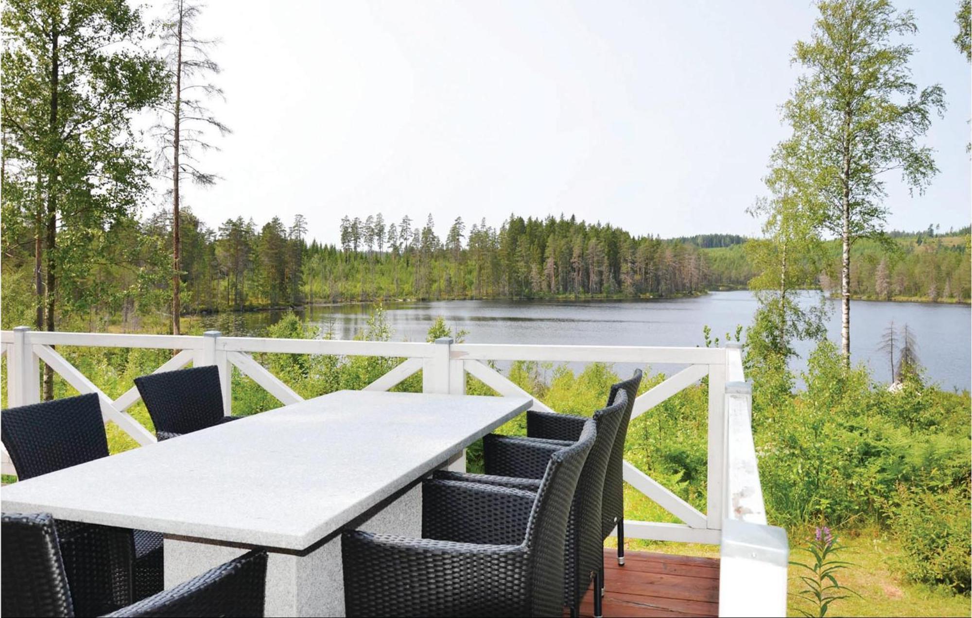 Alvsatern Nice Home In Sunne With Jacuzzi מראה חיצוני תמונה